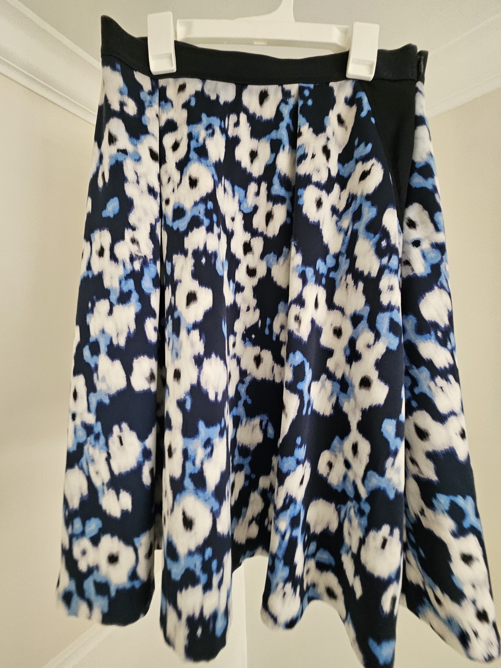 Ellen Tracy Abstract Watercolor Floral A-Line Skirt 6 Navy Blue Pockets